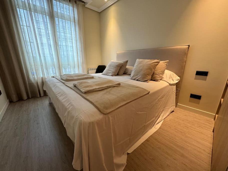 Maison Du Centre By Oktheway Apartment A Coruna Luaran gambar