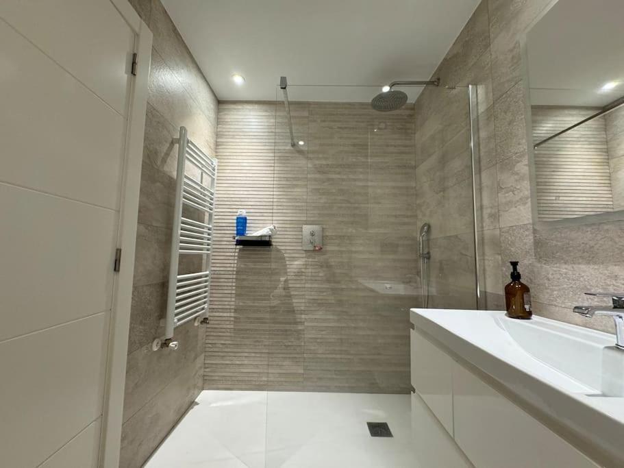 Maison Du Centre By Oktheway Apartment A Coruna Luaran gambar